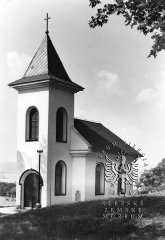 pohled zepředu zprava