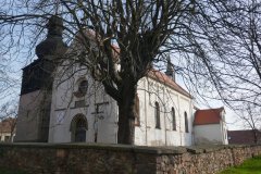 pohled zepředu zprava