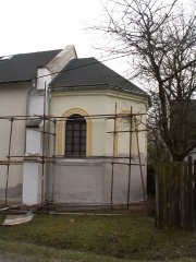 pohled na zadní část zprava