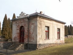 pohled zepředu zprava