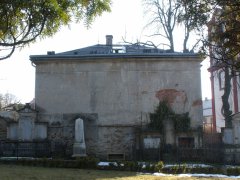 pohled zleva