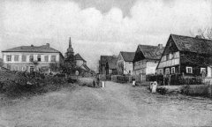 detail snímku s kaplí