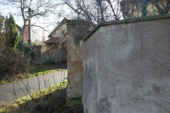 pohled zezadu zprava