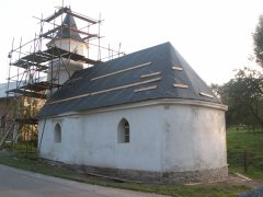 pohled zezadu zprava