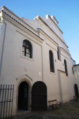 pohled zepředu zleva