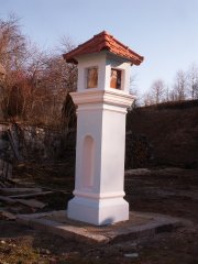 pohled zepředu zprava