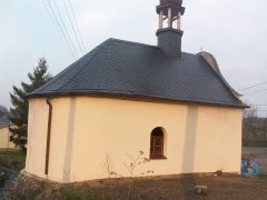 pohled zezadu zleva