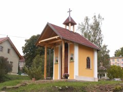pohled zepředu zprava