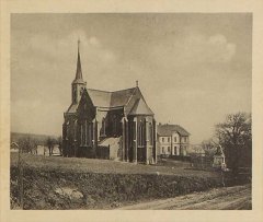 starší foto kostela