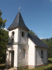 pohled zepředu zprava