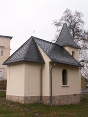 pohled zezadu zleva