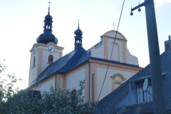 pohled zezadu zprava