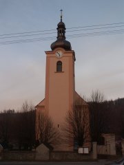 průčelí kostela