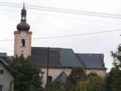 pohled zprava