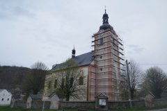 pohled zepředu zleva