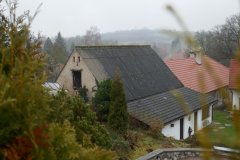 pohled zezadu zprava