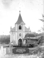 historické foto obou kaplí