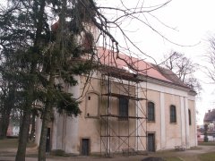 pohled zepředu zprava