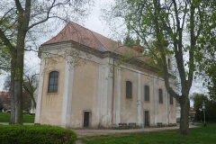 pohled zezadu zleva