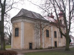 pohled zezadu zleva