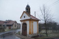 pohled zepředu zprava