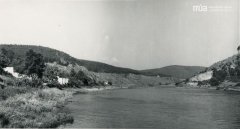bourané Korce (kaple dole u řeky)