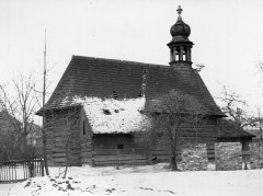 kostel od severu