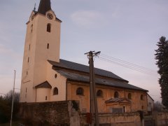 pohled zepředu zprava - nové střechy