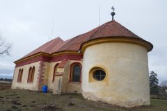 pohled zezadu zprava