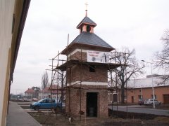 pohled zepředu zleva