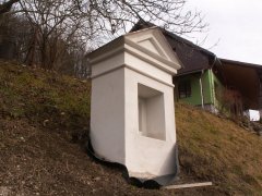 pohled zepředu zleva