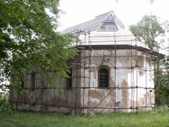 pohled zezadu zprava