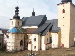 pohled zezadu zprava