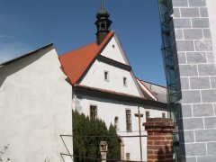pohled zepředu zleva