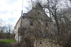pohled zprava