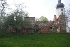 pohled zleva