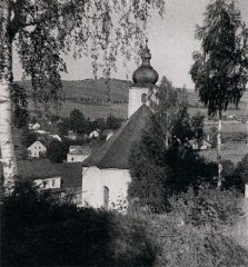 starší foto kostela