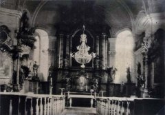 starší foto interiéru kostela