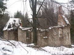 pohled zleva