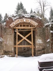 pohled do interiéru - presbytář