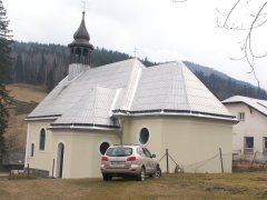 pohled zezadu zprava