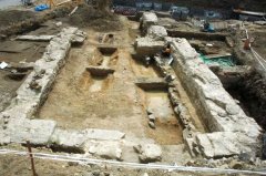 odkrytý půdorys původního špitálního kostela sv. Alžběty
