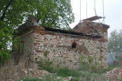 pohled zezadu zleva