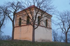 pohled zezadu zprava