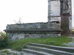 pohled zezadu zleva