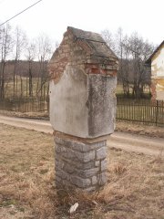 pohled zezadu zleva