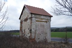 pohled zezadu zleva