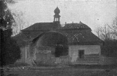 historické foto kaple - pohled od lesa