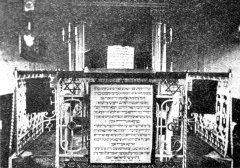 historické foto interiéru synagogy