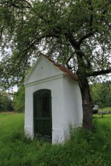 pohled zepředu zprava